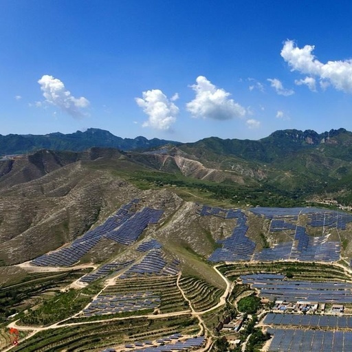 太陽能光伏發電系統方案設計(圖1) 太陽能光伏發電方案