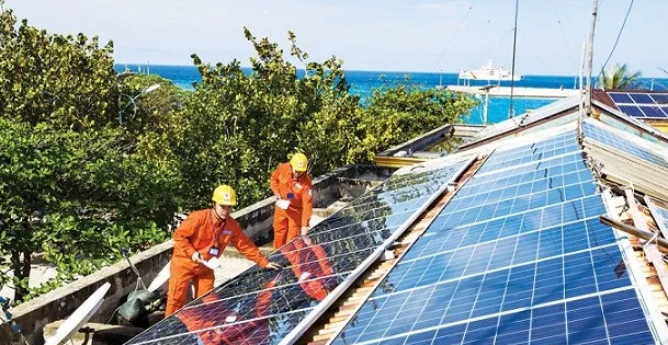 太陽能發(fā)電設(shè)備